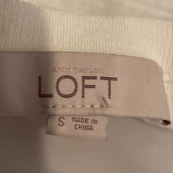 Loft Women’s Top - Picture 5 of 6